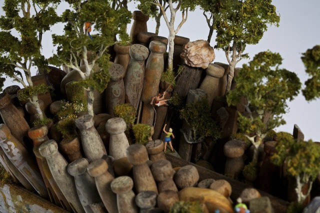 Kendal Murray - Realistic Miniature Sculptures